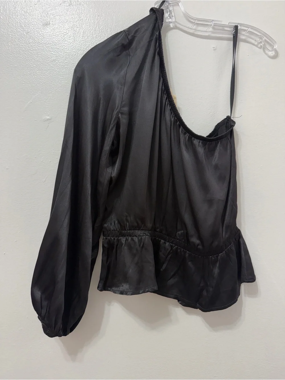 NWOT Nation LTD Black One-Shoulder Satin Peplum Top